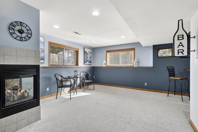 2035 Hillsdown, LAKE SUMMERSET, Illinois 61019, 4 Bedrooms Bedrooms, ,3 BathroomsBathrooms,House,For Sale,Hillsdown,202600708