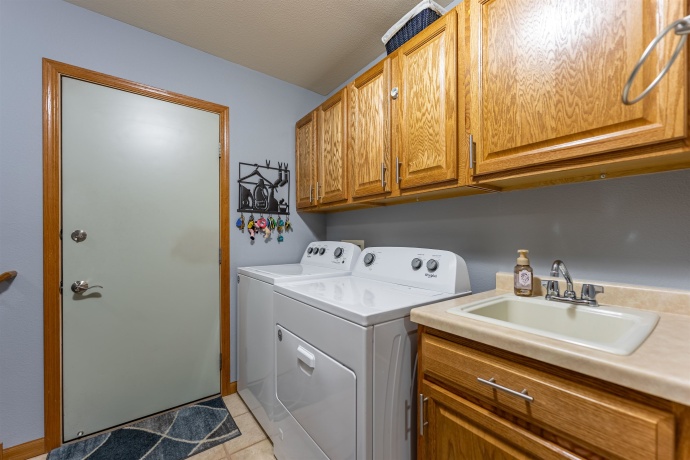 2035 Hillsdown, LAKE SUMMERSET, Illinois 61019, 4 Bedrooms Bedrooms, ,3 BathroomsBathrooms,House,For Sale,Hillsdown,202600708