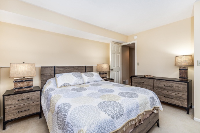 4 Timberline, GALENA, Illinois 61036, 3 Bedrooms Bedrooms, ,2 BathroomsBathrooms,House,For Sale,Timberline,202600709