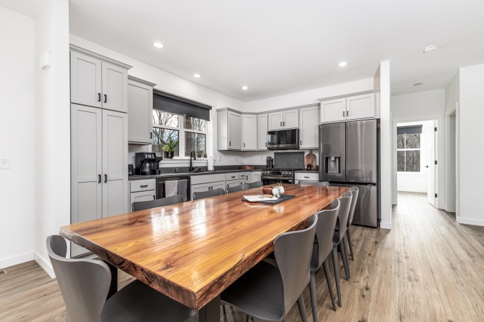 5 Blue Ridge, GALENA, Illinois 61036, 5 Bedrooms Bedrooms, ,4 BathroomsBathrooms,House,For Sale,Blue Ridge,202600710