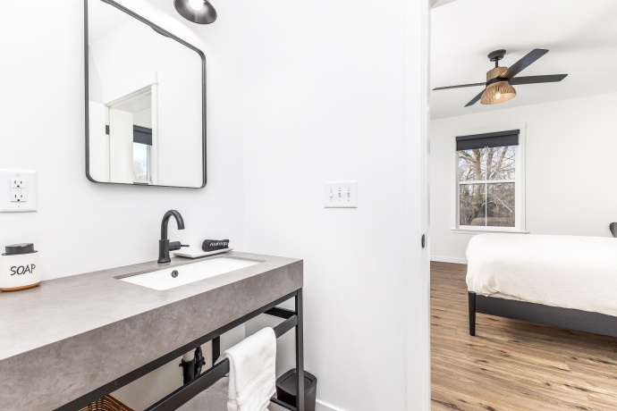 5 Blue Ridge, GALENA, Illinois 61036, 5 Bedrooms Bedrooms, ,4 BathroomsBathrooms,House,For Sale,Blue Ridge,202600710