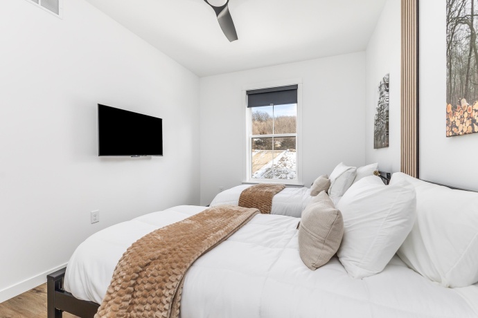 5 Blue Ridge, GALENA, Illinois 61036, 5 Bedrooms Bedrooms, ,4 BathroomsBathrooms,House,For Sale,Blue Ridge,202600710