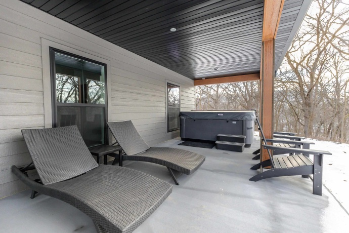 5 Blue Ridge, GALENA, Illinois 61036, 5 Bedrooms Bedrooms, ,4 BathroomsBathrooms,House,For Sale,Blue Ridge,202600710