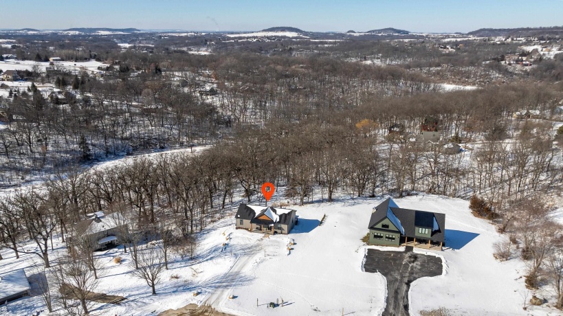 5 Blue Ridge, GALENA, Illinois 61036, 5 Bedrooms Bedrooms, ,4 BathroomsBathrooms,House,For Sale,Blue Ridge,202600710