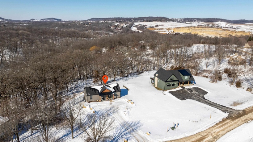 5 Blue Ridge, GALENA, Illinois 61036, 5 Bedrooms Bedrooms, ,4 BathroomsBathrooms,House,For Sale,Blue Ridge,202600710