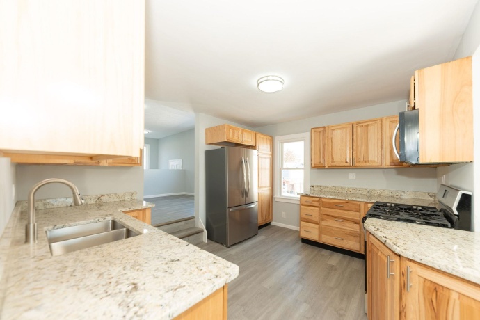 938 Riverside, LOVES PARK, Illinois 61111, 4 Bedrooms Bedrooms, ,3 BathroomsBathrooms,House,For Sale,Riverside,202600711