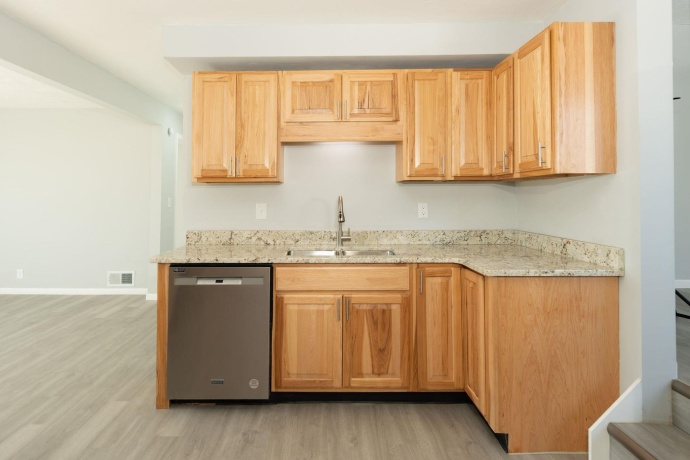 938 Riverside, LOVES PARK, Illinois 61111, 4 Bedrooms Bedrooms, ,3 BathroomsBathrooms,House,For Sale,Riverside,202600711