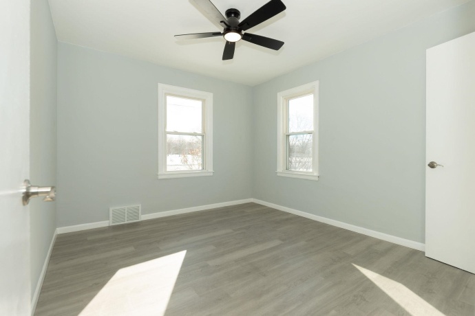 938 Riverside, LOVES PARK, Illinois 61111, 4 Bedrooms Bedrooms, ,3 BathroomsBathrooms,House,For Sale,Riverside,202600711