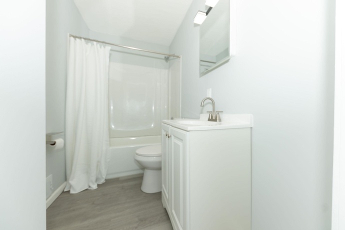 938 Riverside, LOVES PARK, Illinois 61111, 4 Bedrooms Bedrooms, ,3 BathroomsBathrooms,House,For Sale,Riverside,202600711