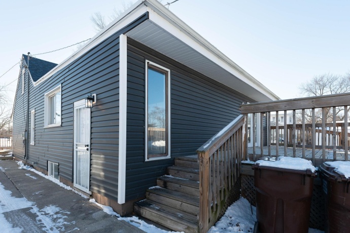 938 Riverside, LOVES PARK, Illinois 61111, 4 Bedrooms Bedrooms, ,3 BathroomsBathrooms,House,For Sale,Riverside,202600711