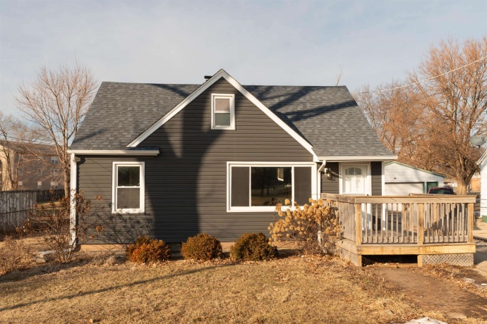 938 Riverside, LOVES PARK, Illinois 61111, 4 Bedrooms Bedrooms, ,3 BathroomsBathrooms,House,For Sale,Riverside,202600711