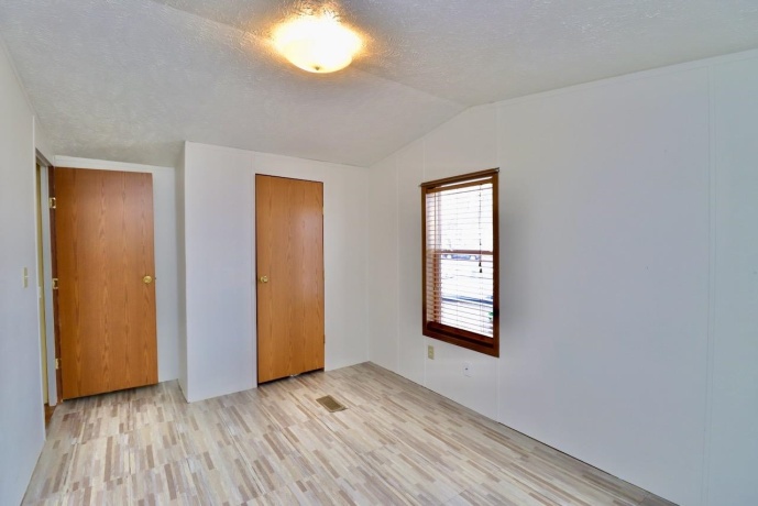 666 Bluff #402, SOUTH BELOIT, Illinois 61080, 2 Bedrooms Bedrooms, ,2 BathroomsBathrooms,House,For Sale,Bluff #402,202600712