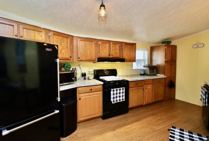 666 Bluff #402, SOUTH BELOIT, Illinois 61080, 2 Bedrooms Bedrooms, ,2 BathroomsBathrooms,House,For Sale,Bluff #402,202600712