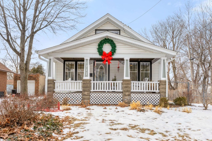 1217 rose, ROCKFORD, Illinois 61104, 3 Bedrooms Bedrooms, ,1 BathroomBathrooms,House,For Sale,rose,202600714