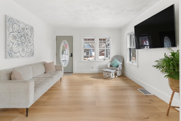 1217 rose, ROCKFORD, Illinois 61104, 3 Bedrooms Bedrooms, ,1 BathroomBathrooms,House,For Sale,rose,202600714