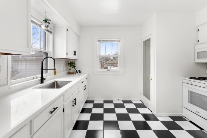 1217 rose, ROCKFORD, Illinois 61104, 3 Bedrooms Bedrooms, ,1 BathroomBathrooms,House,For Sale,rose,202600714