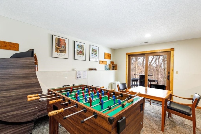 2 Briarwood, GALENA, Illinois 61036, 3 Bedrooms Bedrooms, ,3 BathroomsBathrooms,House,For Sale,Briarwood,202600715