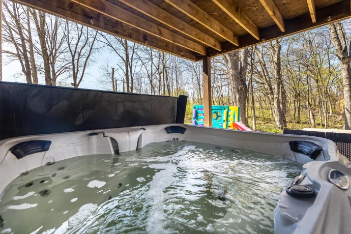 2 Briarwood, GALENA, Illinois 61036, 3 Bedrooms Bedrooms, ,3 BathroomsBathrooms,House,For Sale,Briarwood,202600715