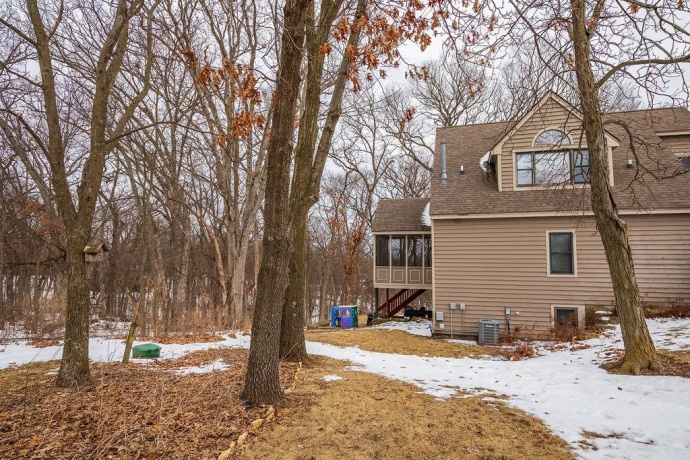 2 Briarwood, GALENA, Illinois 61036, 3 Bedrooms Bedrooms, ,3 BathroomsBathrooms,House,For Sale,Briarwood,202600715