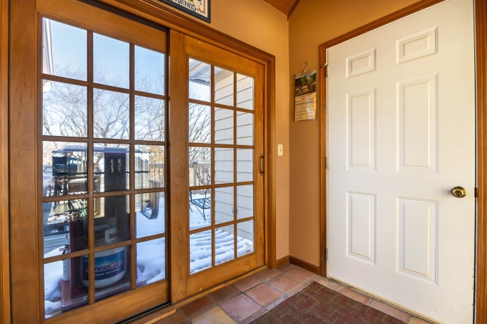 155 Blackhawk, GALENA, Illinois 61036, 3 Bedrooms Bedrooms, ,3 BathroomsBathrooms,House,For Sale,Blackhawk,202600718