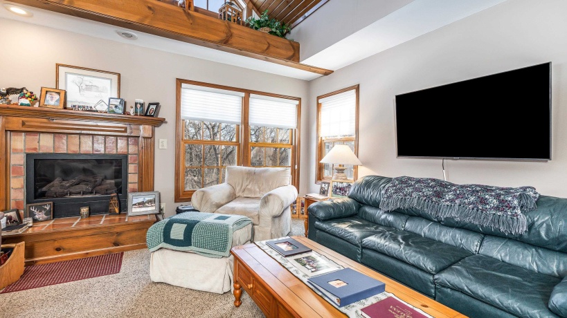 155 Blackhawk, GALENA, Illinois 61036, 3 Bedrooms Bedrooms, ,3 BathroomsBathrooms,House,For Sale,Blackhawk,202600718