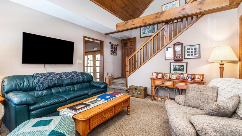 155 Blackhawk, GALENA, Illinois 61036, 3 Bedrooms Bedrooms, ,3 BathroomsBathrooms,House,For Sale,Blackhawk,202600718