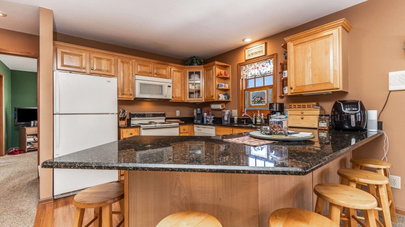 155 Blackhawk, GALENA, Illinois 61036, 3 Bedrooms Bedrooms, ,3 BathroomsBathrooms,House,For Sale,Blackhawk,202600718