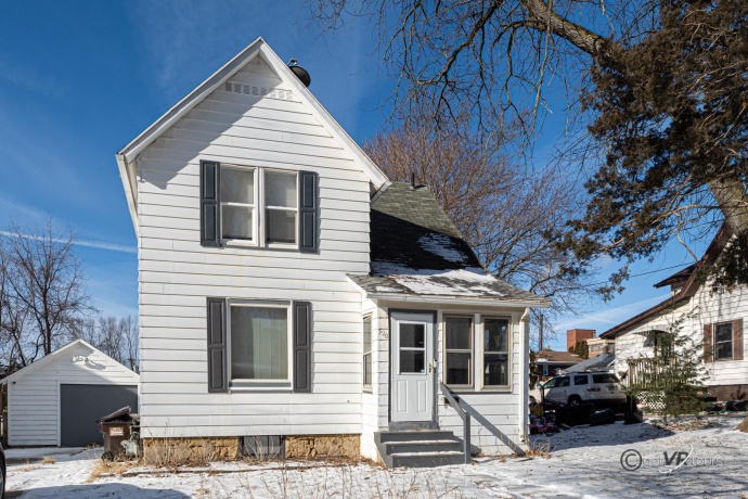 520 Burchard, FREEPORT, Illinois 61032, 3 Bedrooms Bedrooms, ,1 BathroomBathrooms,House,For Sale,Burchard,202600720