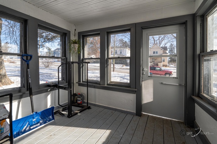 520 Burchard, FREEPORT, Illinois 61032, 3 Bedrooms Bedrooms, ,1 BathroomBathrooms,House,For Sale,Burchard,202600720