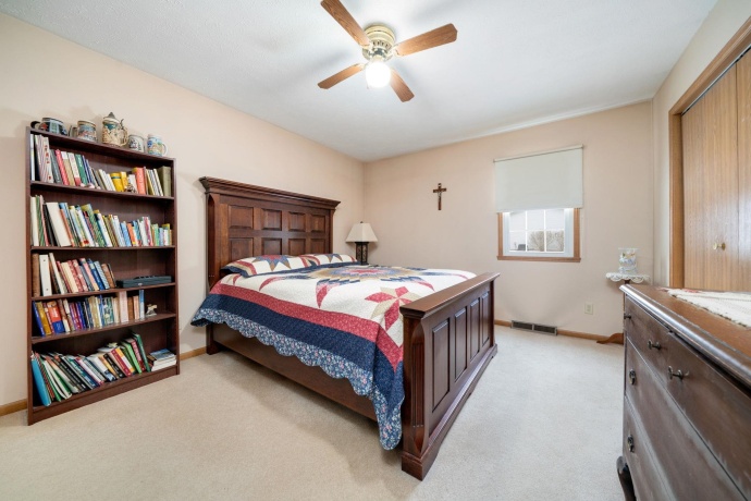 6395 Greystone, ROSCOE, Illinois 61073, 3 Bedrooms Bedrooms, ,2 BathroomsBathrooms,House,For Sale,Greystone,202600721