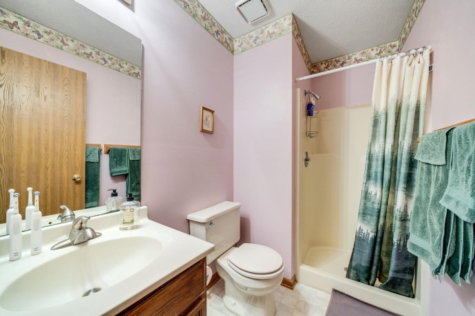 6395 Greystone, ROSCOE, Illinois 61073, 3 Bedrooms Bedrooms, ,2 BathroomsBathrooms,House,For Sale,Greystone,202600721