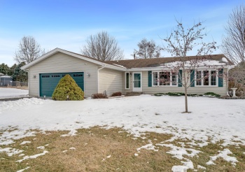 6395 Greystone, ROSCOE, Illinois 61073, 3 Bedrooms Bedrooms, ,2 BathroomsBathrooms,House,For Sale,Greystone,202600721