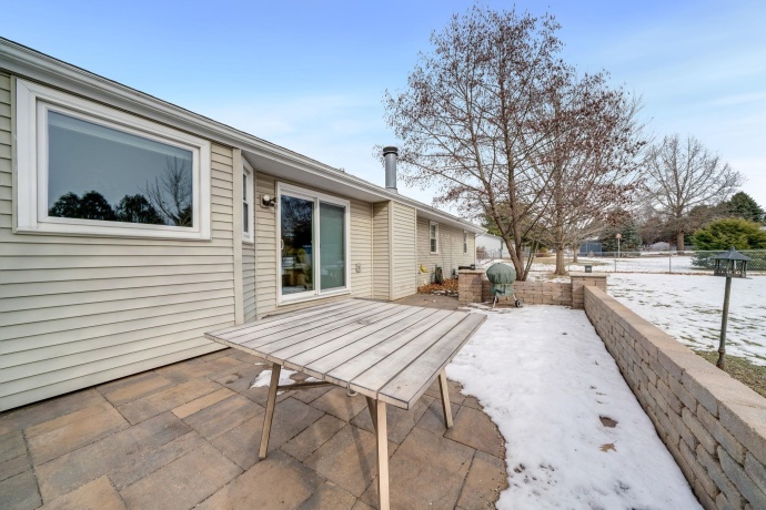 6395 Greystone, ROSCOE, Illinois 61073, 3 Bedrooms Bedrooms, ,2 BathroomsBathrooms,House,For Sale,Greystone,202600721