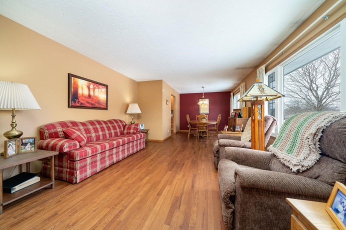 6395 Greystone, ROSCOE, Illinois 61073, 3 Bedrooms Bedrooms, ,2 BathroomsBathrooms,House,For Sale,Greystone,202600721