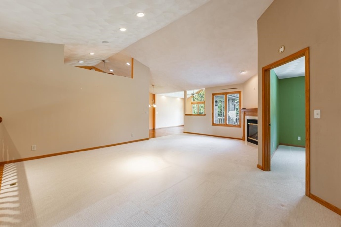 160 Nelson, CHERRY VALLEY, Illinois 61016, 2 Bedrooms Bedrooms, ,2 BathroomsBathrooms,Condominium,For Sale,Nelson,202600724