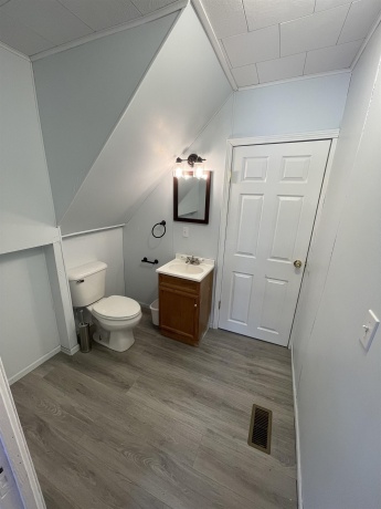 402 Main, WARREN, Illinois 61087, 3 Bedrooms Bedrooms, ,1 BathroomBathrooms,House,For Sale,Main,202600723