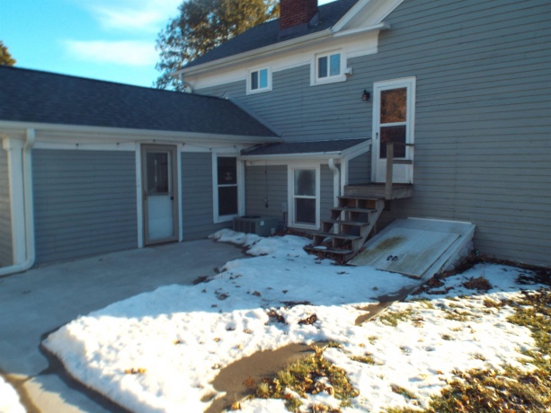 402 Main, WARREN, Illinois 61087, 3 Bedrooms Bedrooms, ,1 BathroomBathrooms,House,For Sale,Main,202600723