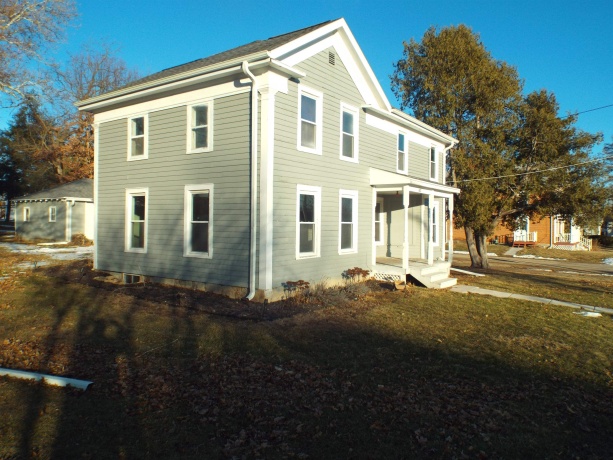 402 Main, WARREN, Illinois 61087, 3 Bedrooms Bedrooms, ,1 BathroomBathrooms,House,For Sale,Main,202600723