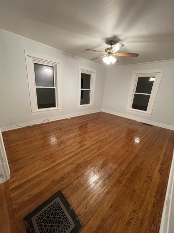 402 Main, WARREN, Illinois 61087, 3 Bedrooms Bedrooms, ,1 BathroomBathrooms,House,For Sale,Main,202600723