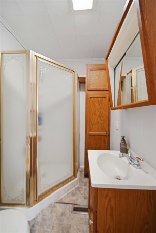 1215 20th, ROCK FALLS, Illinois 61071, 2 Bedrooms Bedrooms, ,1 BathroomBathrooms,House,For Sale,20th,202600725