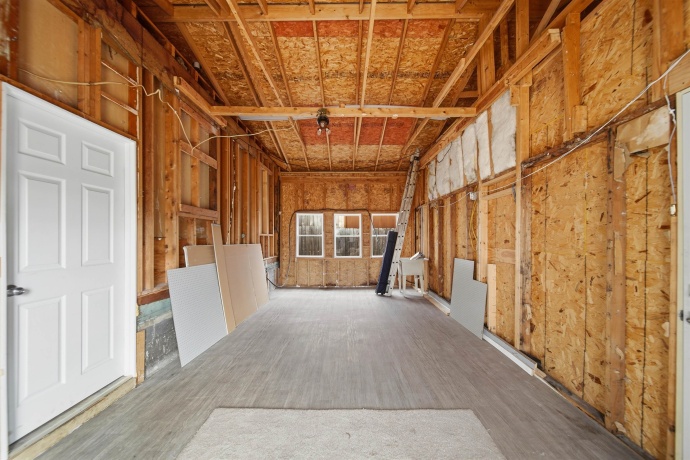 1215 20th, ROCK FALLS, Illinois 61071, 2 Bedrooms Bedrooms, ,1 BathroomBathrooms,House,For Sale,20th,202600725