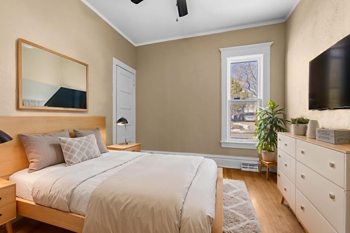 502 Pearl Street, ROCKFORD, Illinois 61104, ,2 Units,For Sale,Pearl Street,202600729