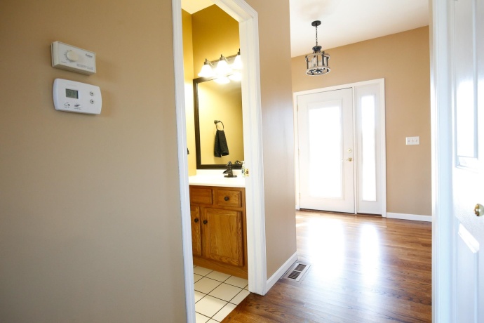 376 Kilgore, DIXON, Illinois 61021, 3 Bedrooms Bedrooms, ,2 BathroomsBathrooms,House,For Sale,Kilgore,202600731