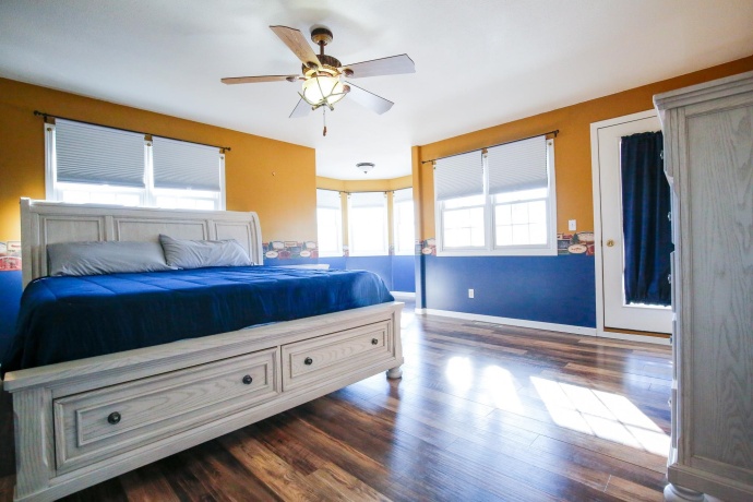 376 Kilgore, DIXON, Illinois 61021, 3 Bedrooms Bedrooms, ,2 BathroomsBathrooms,House,For Sale,Kilgore,202600731