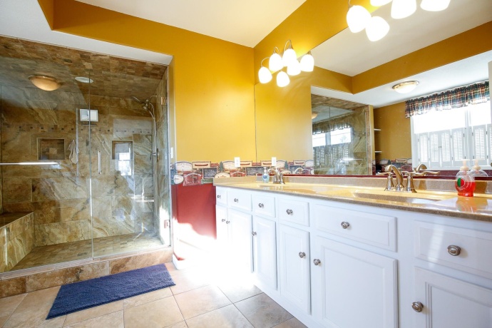 376 Kilgore, DIXON, Illinois 61021, 3 Bedrooms Bedrooms, ,2 BathroomsBathrooms,House,For Sale,Kilgore,202600731