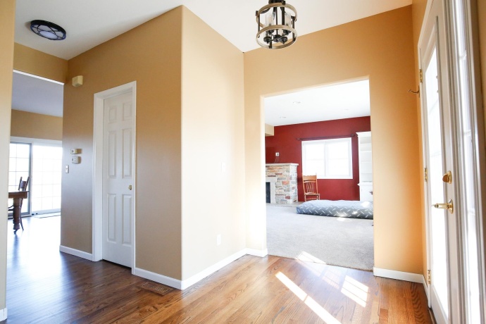 376 Kilgore, DIXON, Illinois 61021, 3 Bedrooms Bedrooms, ,2 BathroomsBathrooms,House,For Sale,Kilgore,202600731