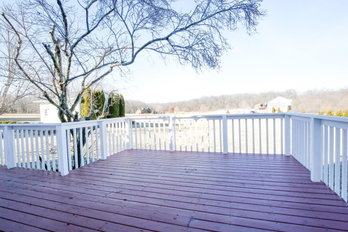 376 Kilgore, DIXON, Illinois 61021, 3 Bedrooms Bedrooms, ,2 BathroomsBathrooms,House,For Sale,Kilgore,202600731