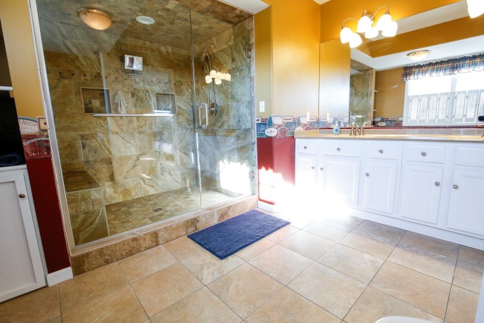 376 Kilgore, DIXON, Illinois 61021, 3 Bedrooms Bedrooms, ,2 BathroomsBathrooms,House,For Sale,Kilgore,202600731