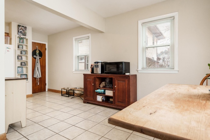 1908 Melrose, ROCKFORD, Illinois 61103, 3 Bedrooms Bedrooms, ,1 BathroomBathrooms,House,For Sale,Melrose,202600735