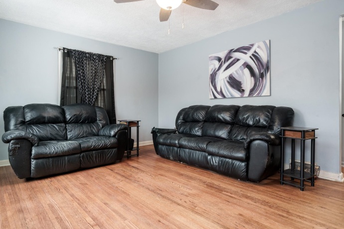 1908 Melrose, ROCKFORD, Illinois 61103, 3 Bedrooms Bedrooms, ,1 BathroomBathrooms,House,For Sale,Melrose,202600735